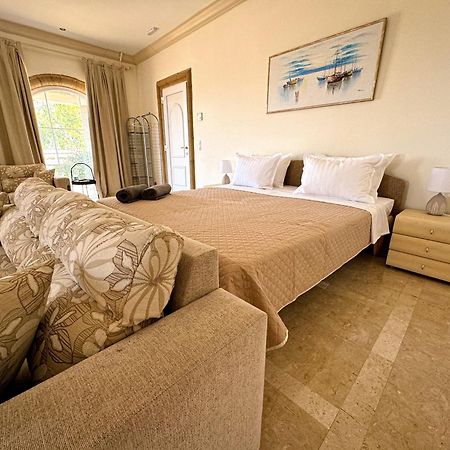 Nostrana Village Apartments Коскіну Екстер'єр фото