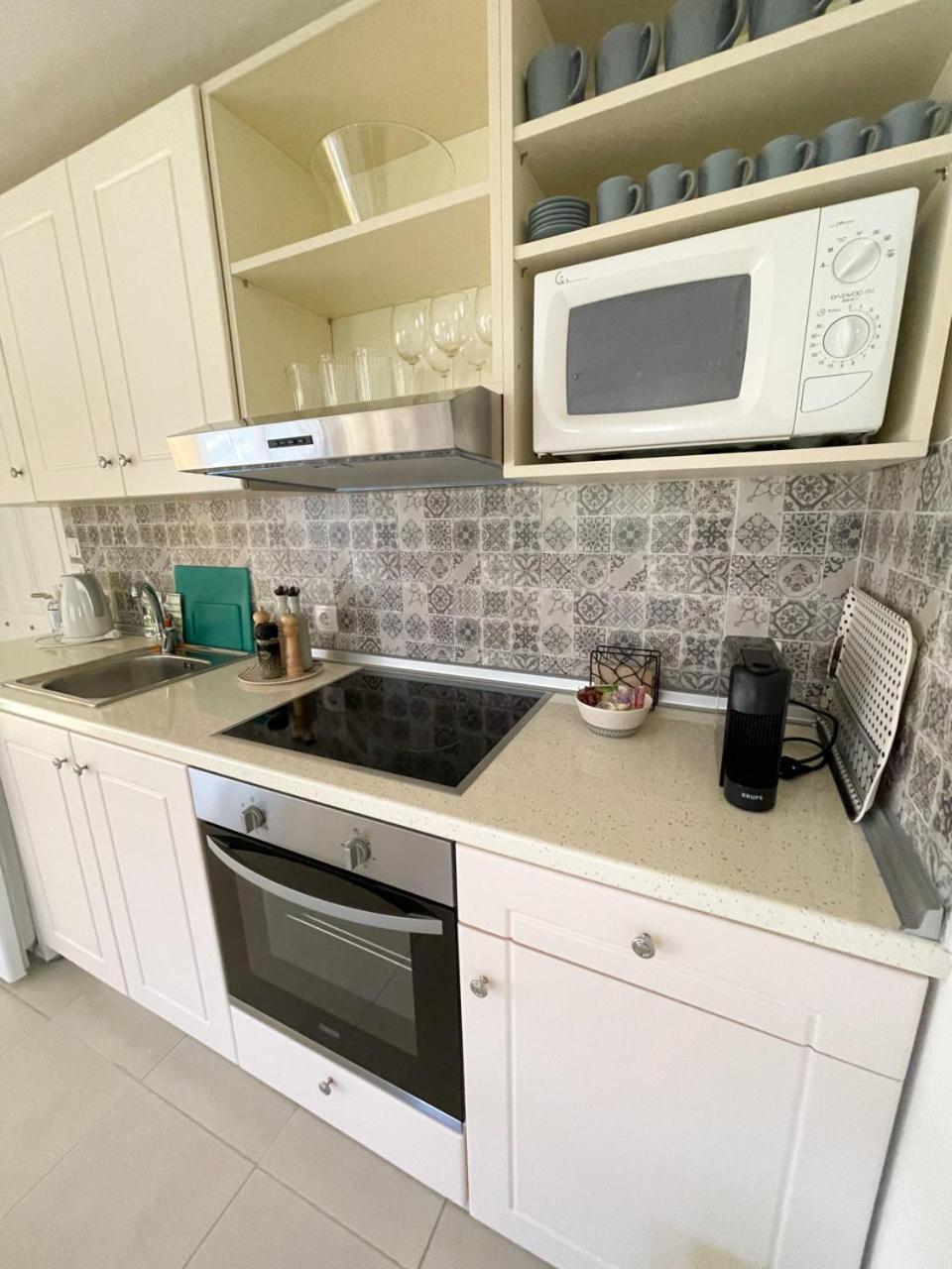 Nostrana Village Apartments Коскіну Номер фото